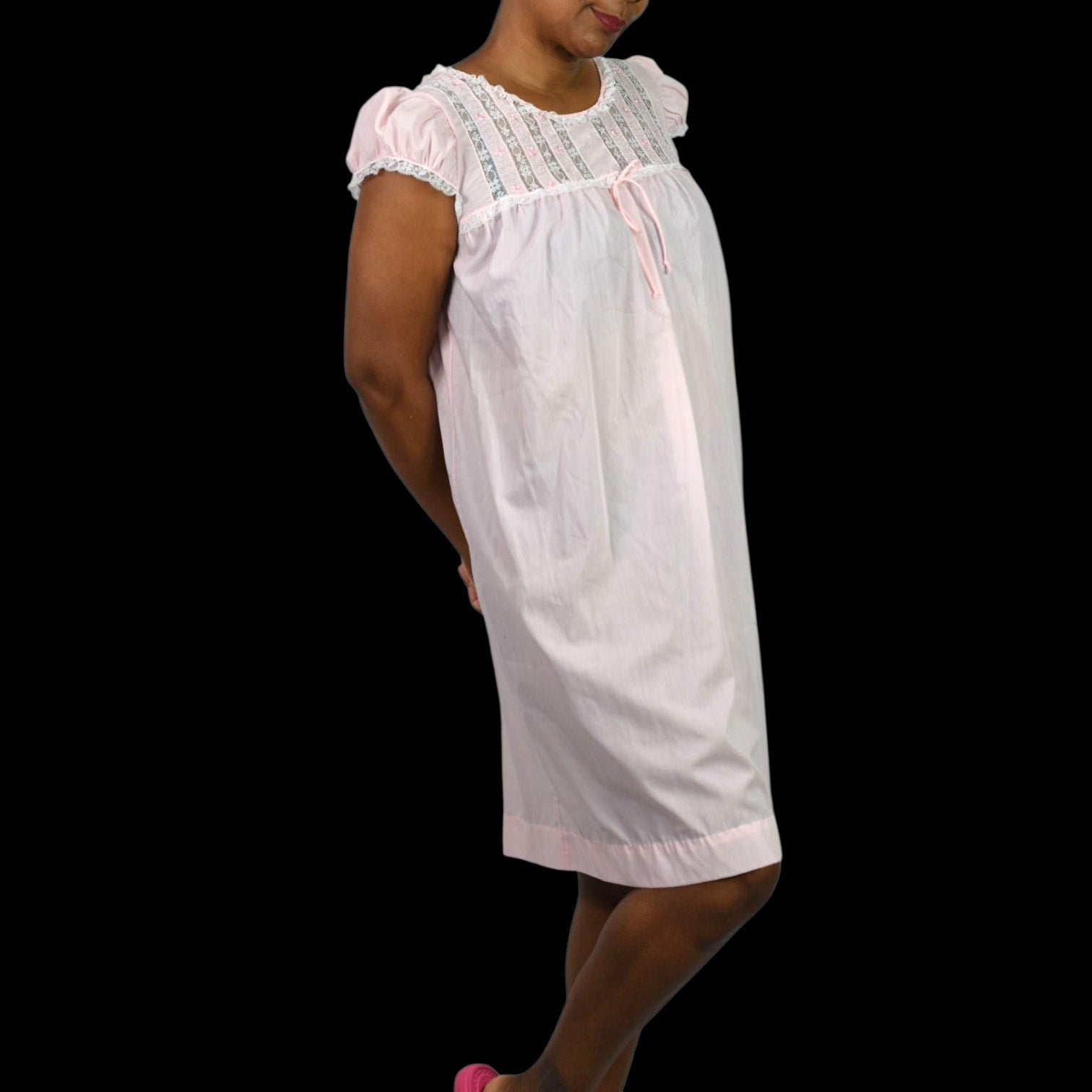 Vintage Komar Prairie Nightgown Pink Pale Pastel Country Farm Lace Cotton Embroidery Medium
