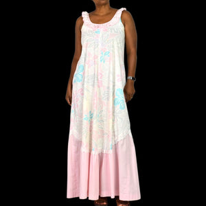 Vintage Hilda Hawaii Dress Pink Pastel Hawaiian Floral Maxi Tiered Eyelet Muumuu Small