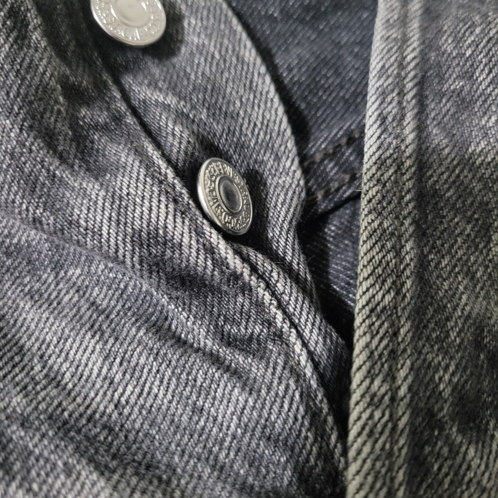 Levis 501 Shorts Black Stonewashed Button Fly Frayed Whiskering Rigid Cut Off Cotton Denim 28