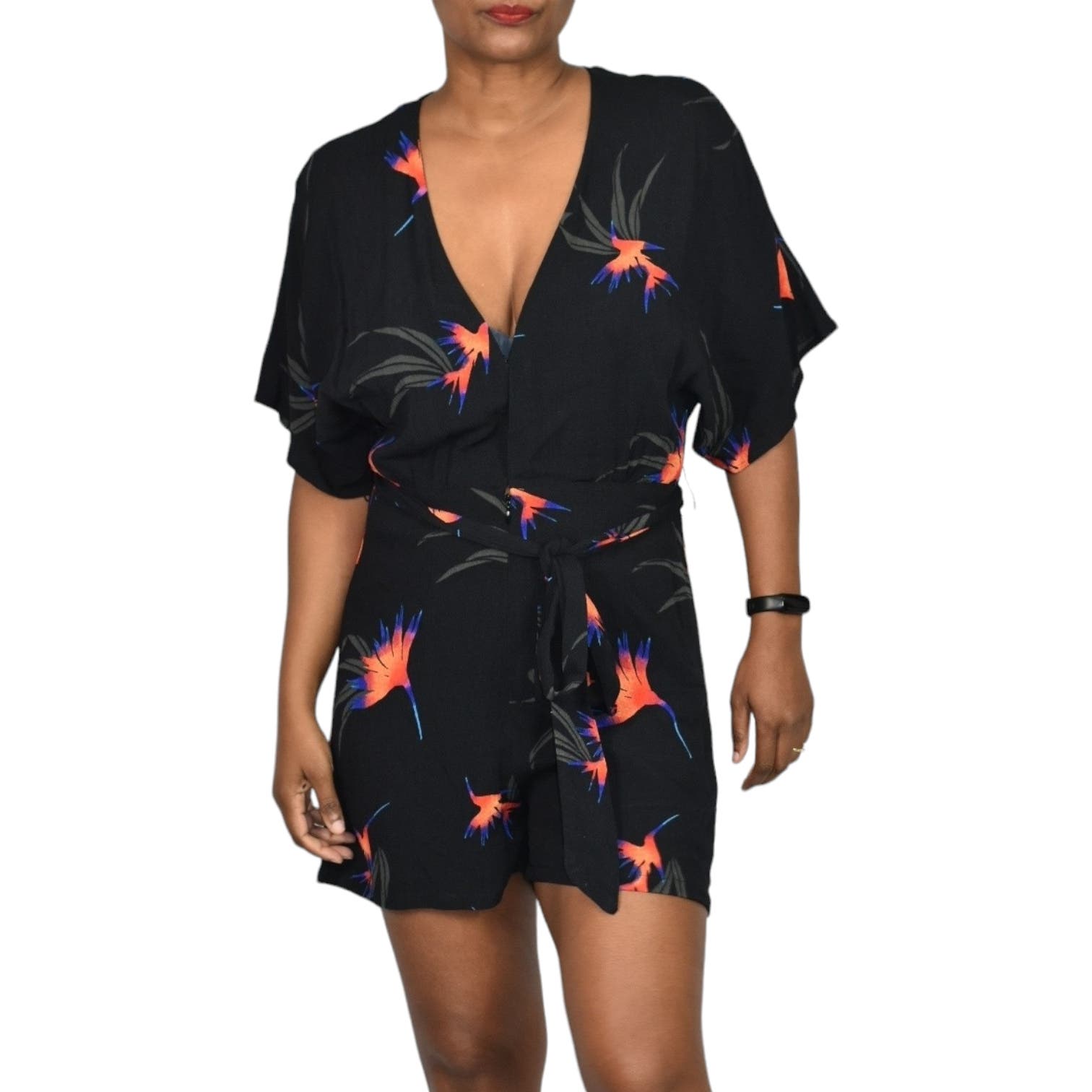 Knot Sisters Mucho Aloha Romper Black Tropical Floral Multi Print Viscose Belted Size Medium