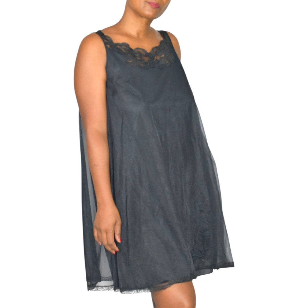 Vintage Babydoll Nightie Black Nylon Vanity Fair Gown Shortie Sheer Lace Small