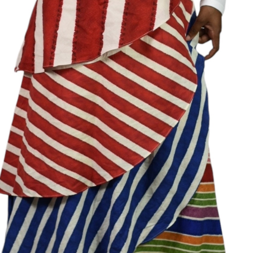 Farm Rio Amazing Stripes Skirt Red Multi Tiered Frilled Layers Chevron Rainbow Printed Midi Blue Linen Blend Size Large