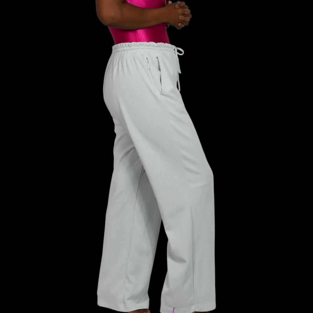Athleta Seasoft Straight Pant Blue Pastel  Mid Rise Tencel Modal Athletic Pull On Drawstring Medium