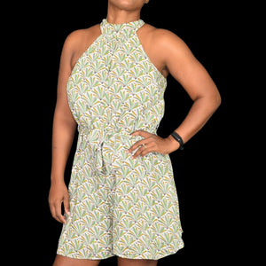 Anthropologie Maddie Romper Green Leaf Foliage Print Playsuit Shorts Keyhole Halter Size Small