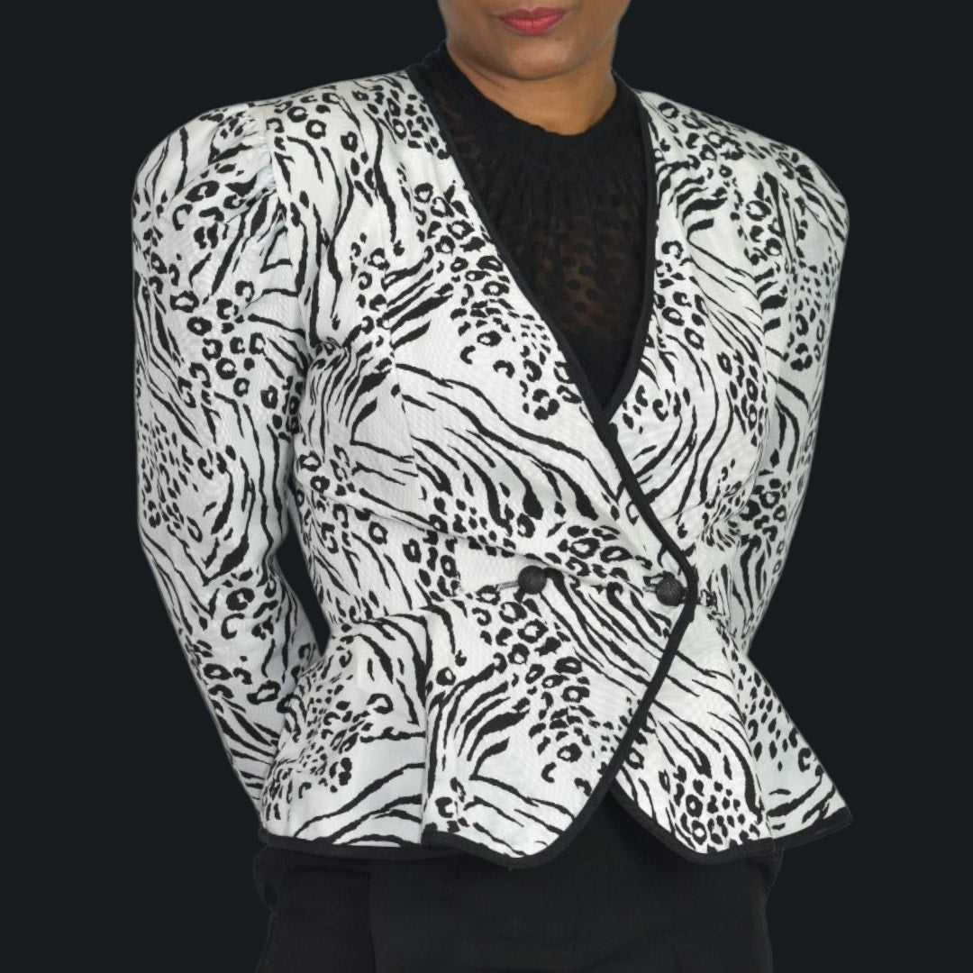 Vintage Jessica Howard 80s Power Blazer Jacket White Black Animal Print Shoulder Pads Peplum Small
