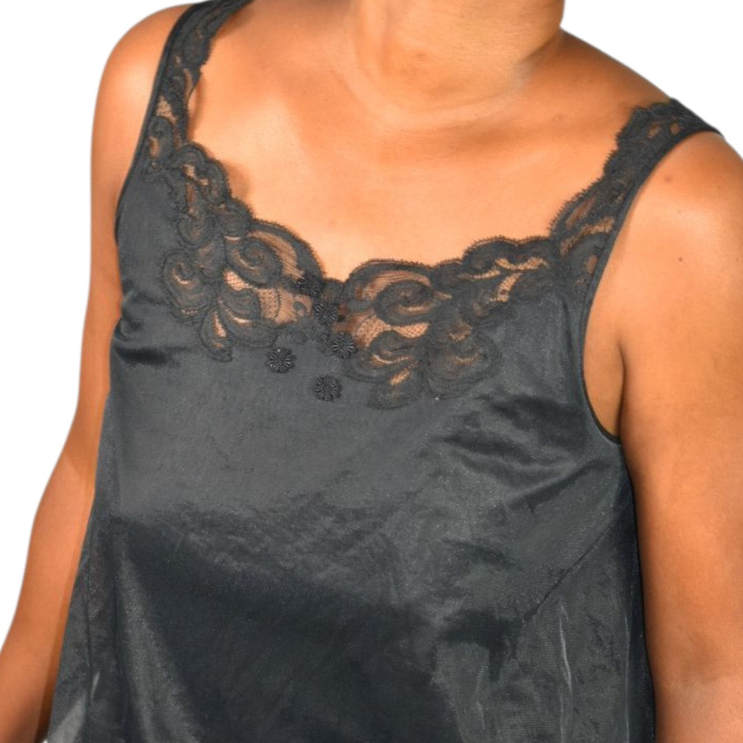 Vintage Babydoll Nightie Black Nylon Vanity Fair Gown Shortie Sheer Lace Small