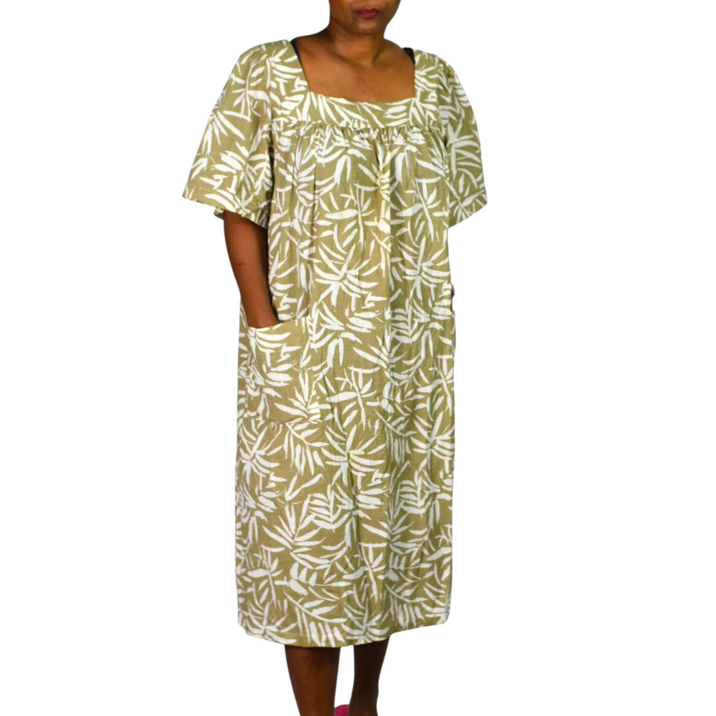 Vintage Patio Dress Tan Vermont Country Store Floral Tropical Palm Leaf Muumuu Housedress Large