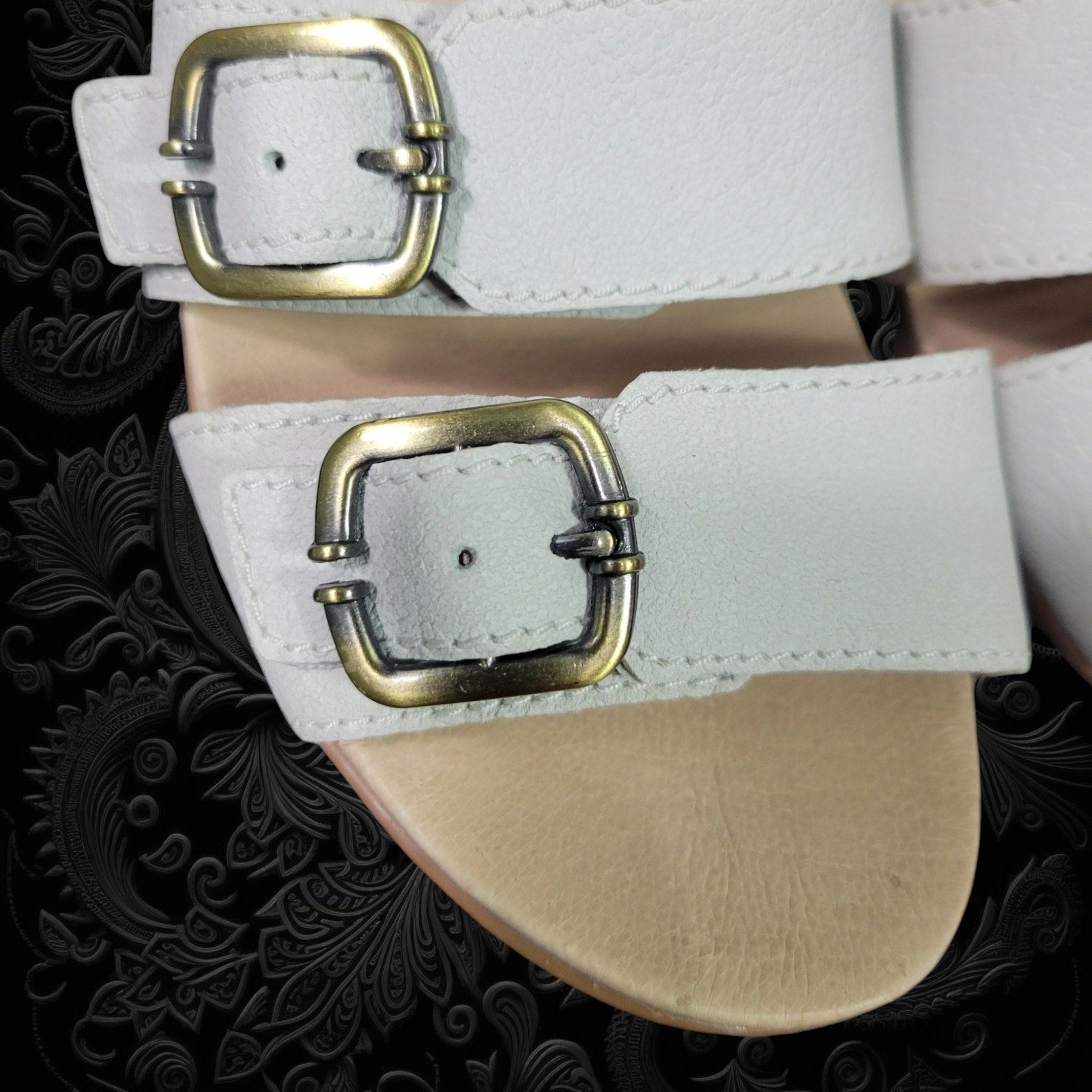 Dansko Astrid Sandals White Ivory Wedge Shoes Nubuck Leather Comfort Heel Size 38