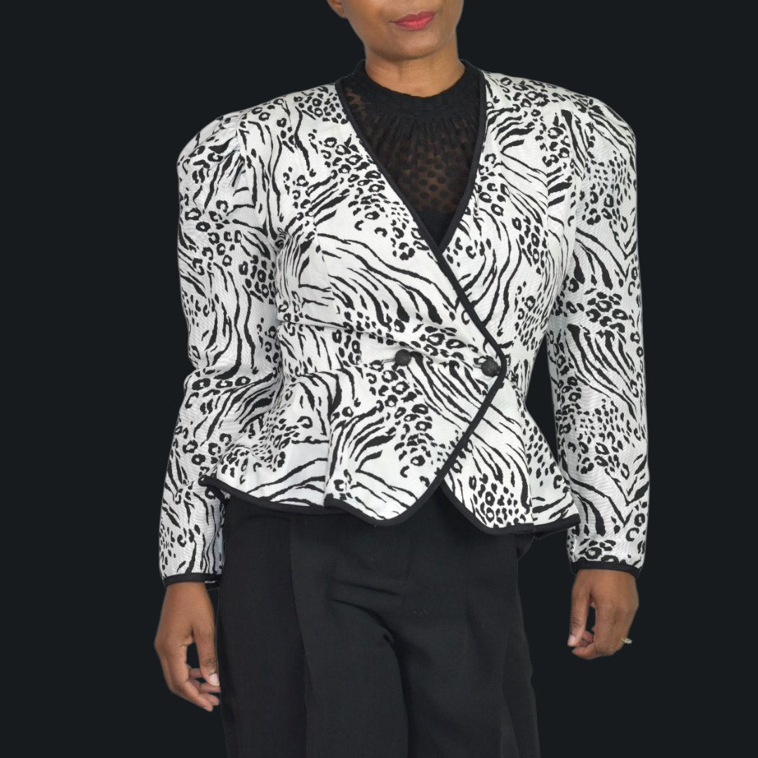 Vintage Jessica Howard 80s Power Blazer Jacket White Black Animal Print Shoulder Pads Peplum Small