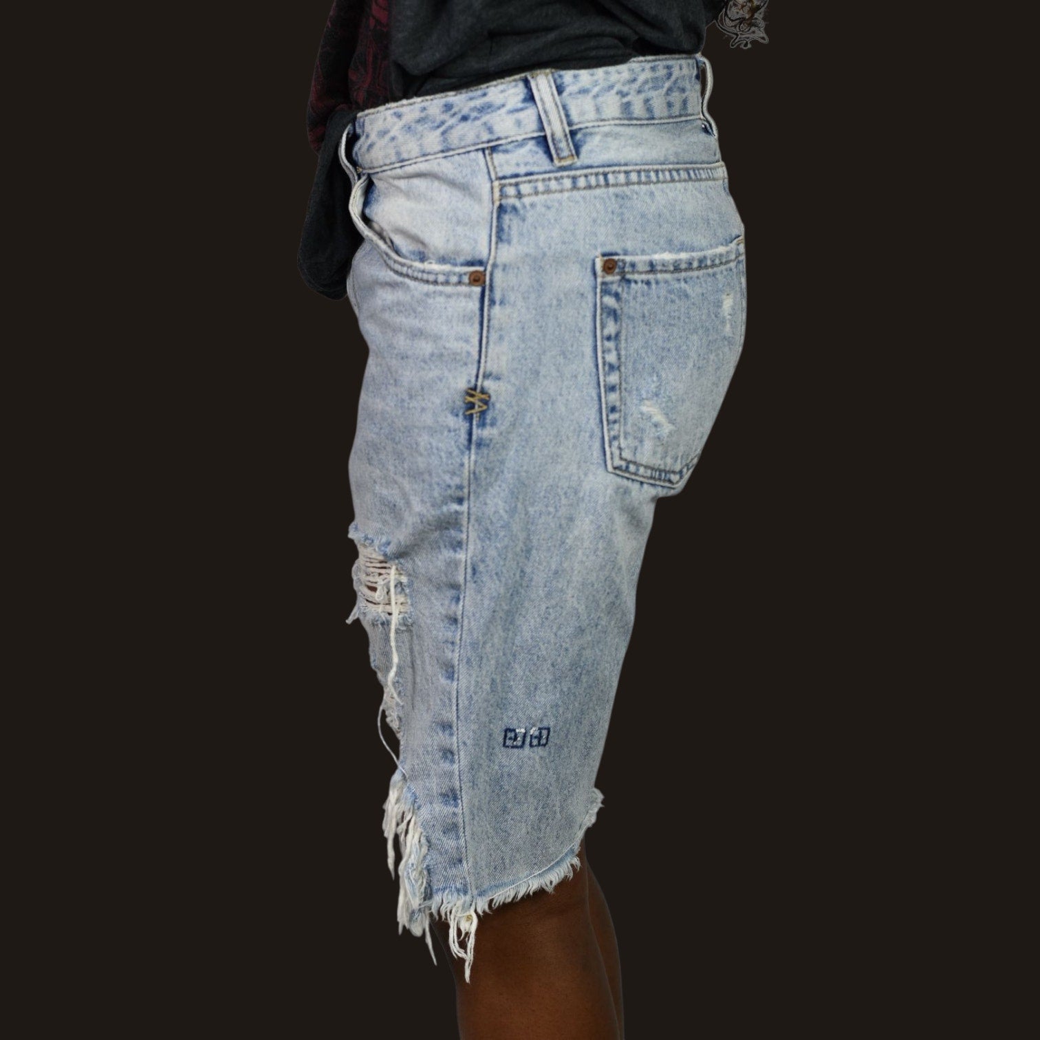 Ksubi Jean Shorts Light Blue Destroyed Heavy Distressed Denim Longline Mid Rise Cutoff Raw Hem Cotton 26