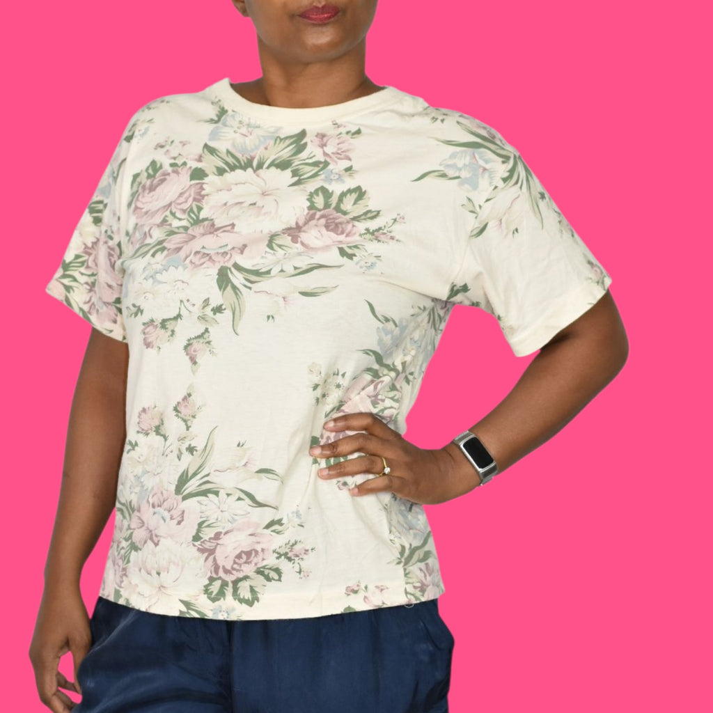 Vintage Banana Republic T Shirt Pink Floral Pastel 80s Single Stitch Crewneck Tee Small