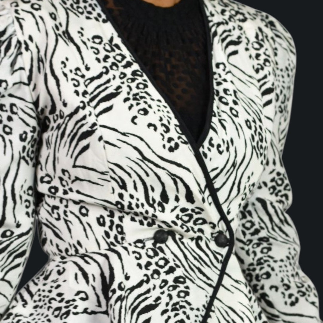 Vintage Jessica Howard 80s Power Blazer Jacket White Black Animal Print Shoulder Pads Peplum Small