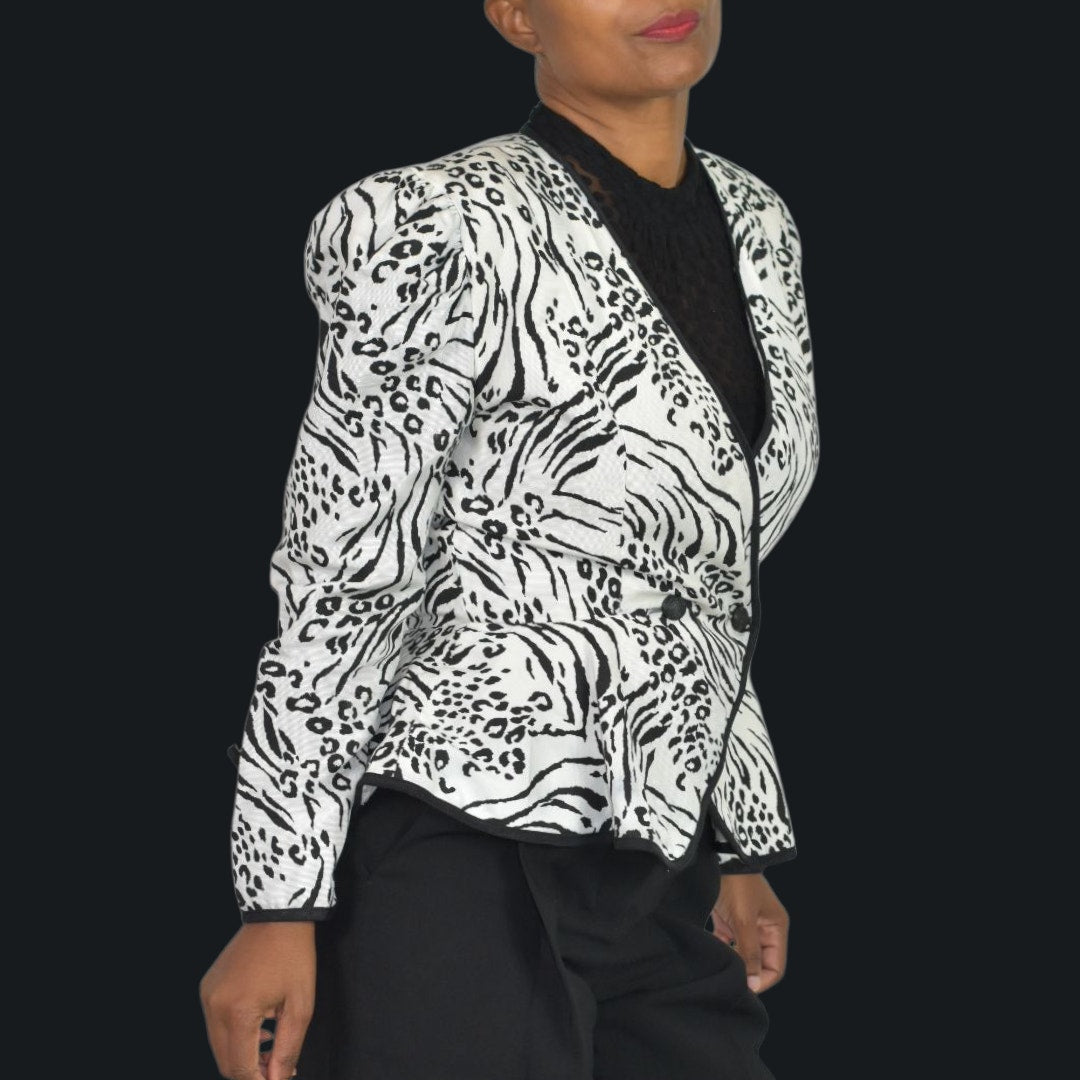 Vintage Jessica Howard 80s Power Blazer Jacket White Black Animal Print Shoulder Pads Peplum Small