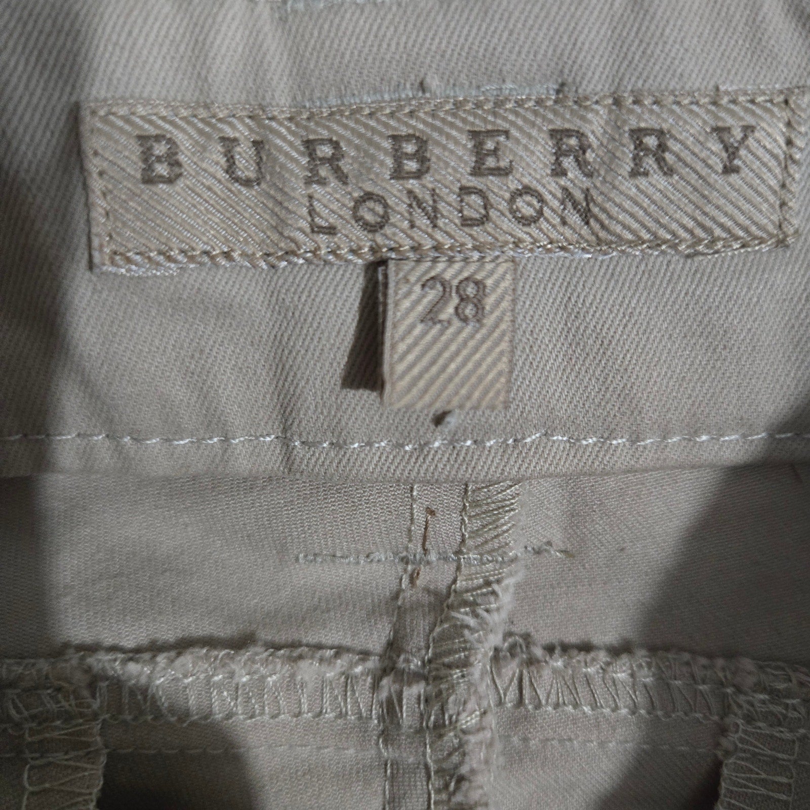 Burberry Khaki Pants Tan Nova Check Chino Cuff Tapered Ankle Cropped Low Rise 26