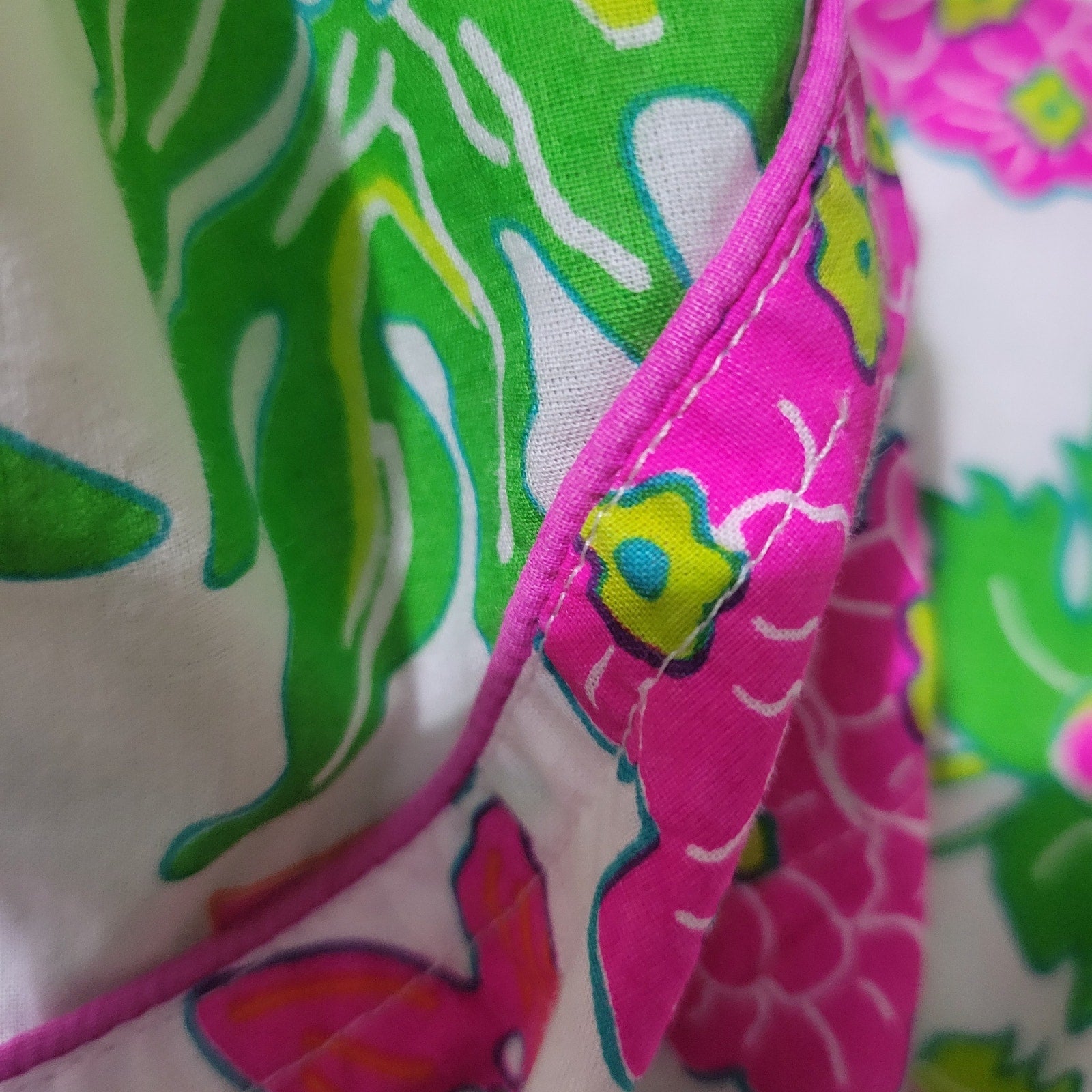 Gretchen Scott Cotton Tunic Pink Colorful Wonderland Top Blouse Cotton Floral Side Slits Split Neck Large