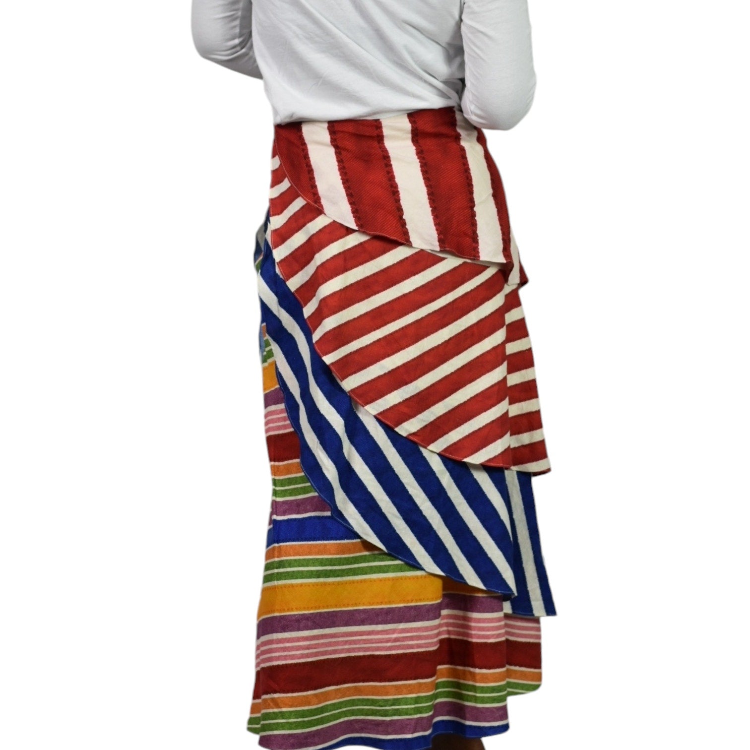 Farm Rio Amazing Stripes Skirt Red Multi Tiered Frilled Layers Chevron Rainbow Printed Midi Blue Linen Blend Size Large