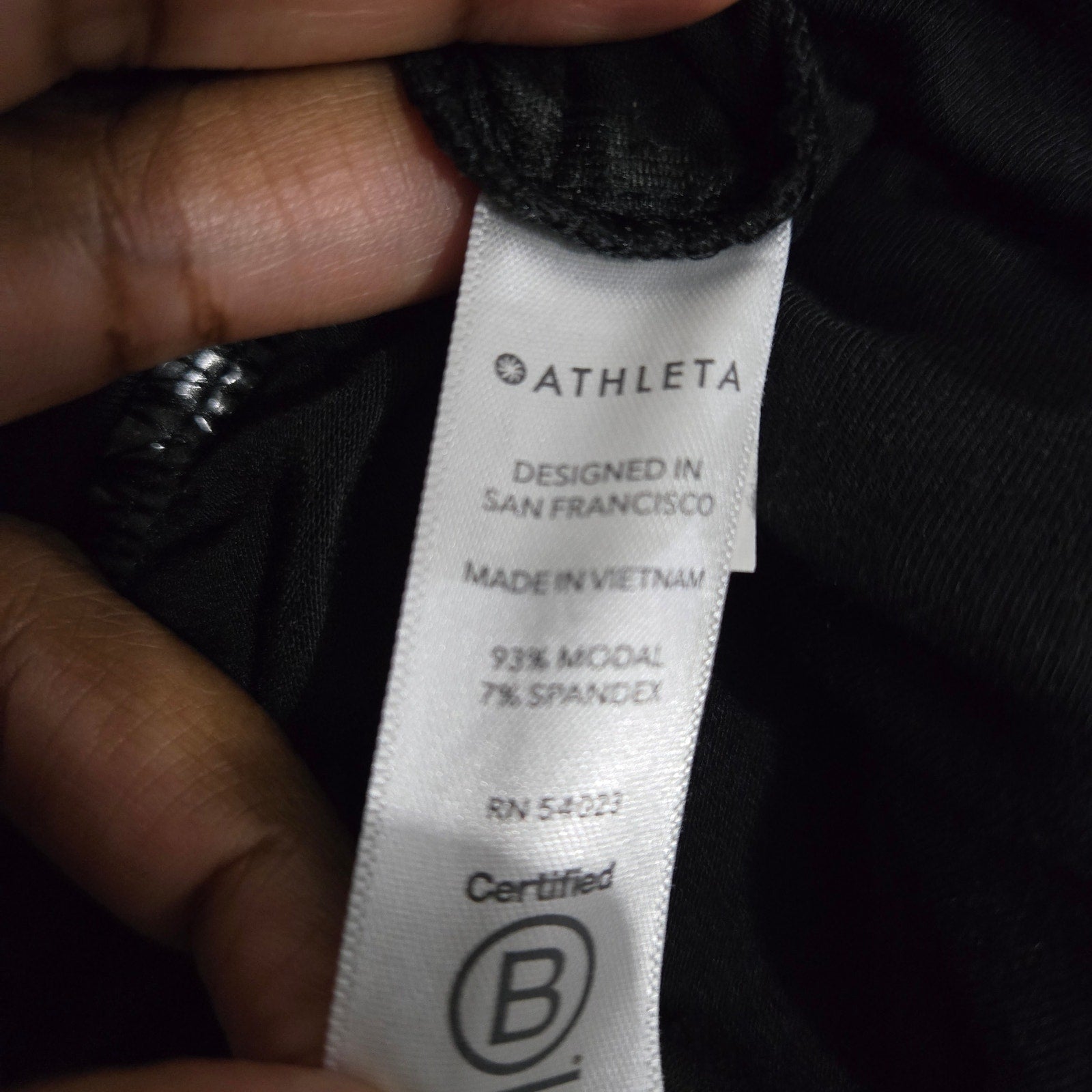 Athleta Flow With It Pant Pants Black Harem Tulip Hem Cropped Wide Leg Stretch Jersey Modal XS