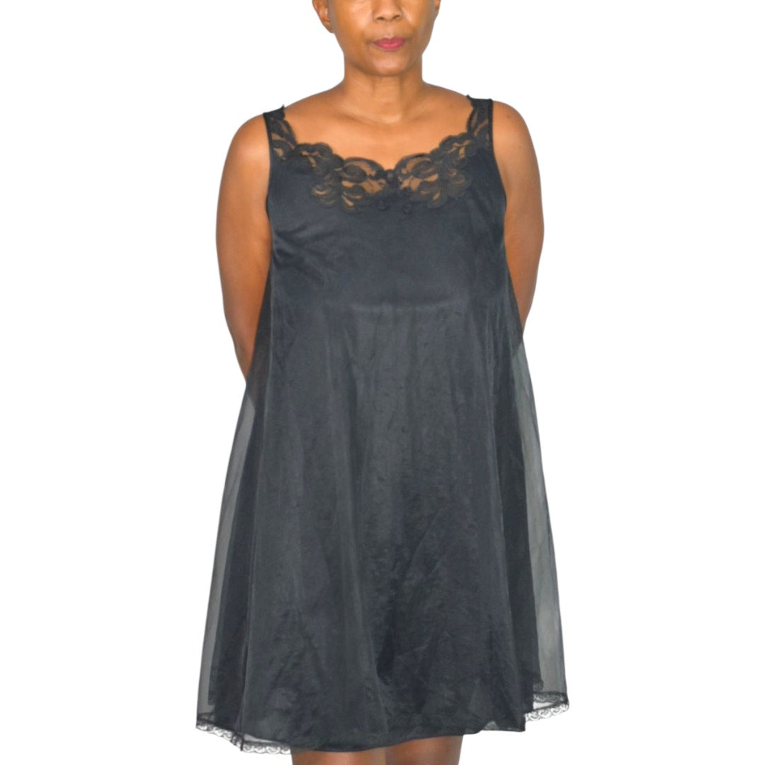 Vintage Babydoll Nightie Black Nylon Vanity Fair Gown Shortie Sheer Lace Small
