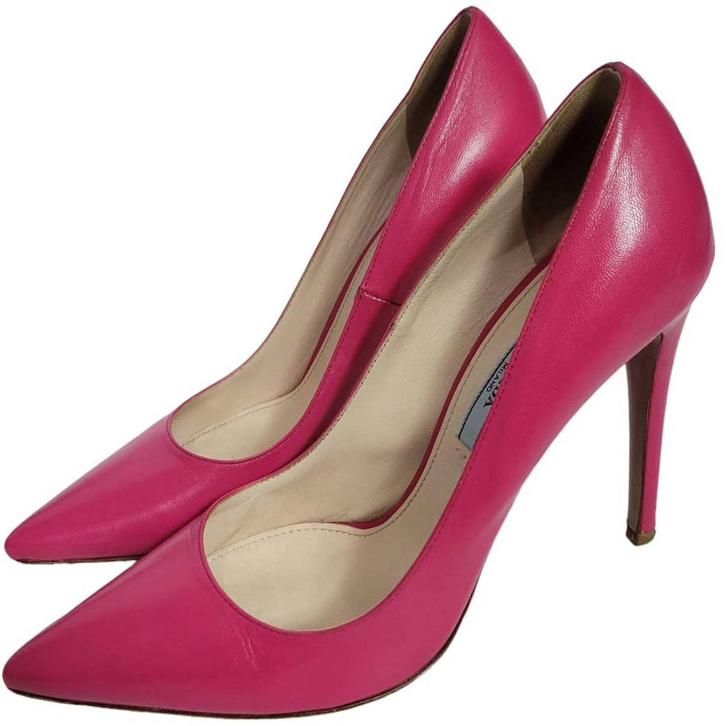 Prada Capretto Pink Heel Leather Stiletto Pointed Toe Fuchsia Pump Size 38.5 7.5