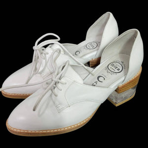 Jeffrey Campbell Oxfords White Leather Shoes Lace Up Clear Heel Cutouts Size 5.5