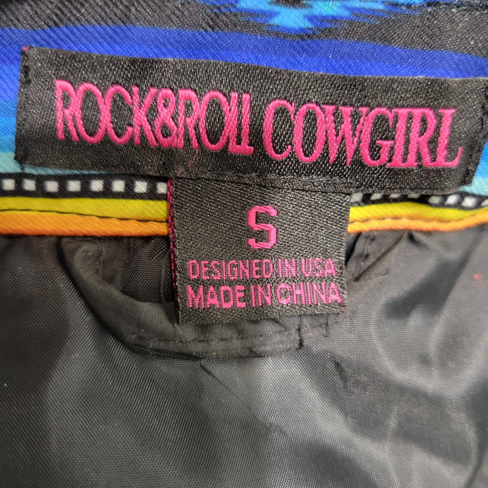 Rock Roll Cowgirl Puffer Vest Black Aztec Yoke Western Cowgirl Quilted Southwestern Size Small