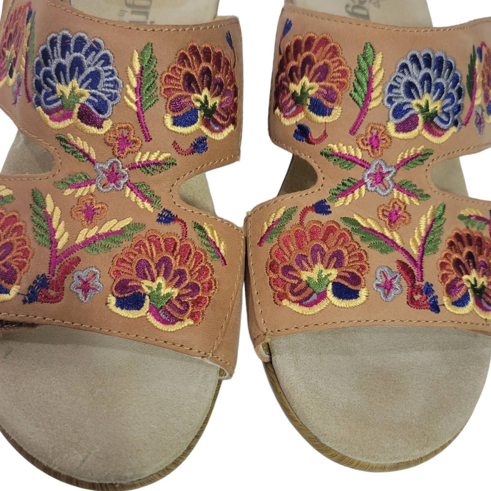 Alegria Linn Embroidered Sandals Tan Wedge Heels Leather Mules Slip On Comfort Size 10