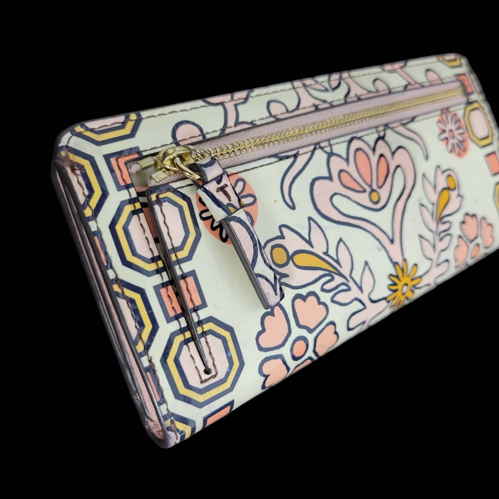 Tory Burch Hicks Garden Party Wallet Pink Slim Envelope Patent Leather Floral Printed