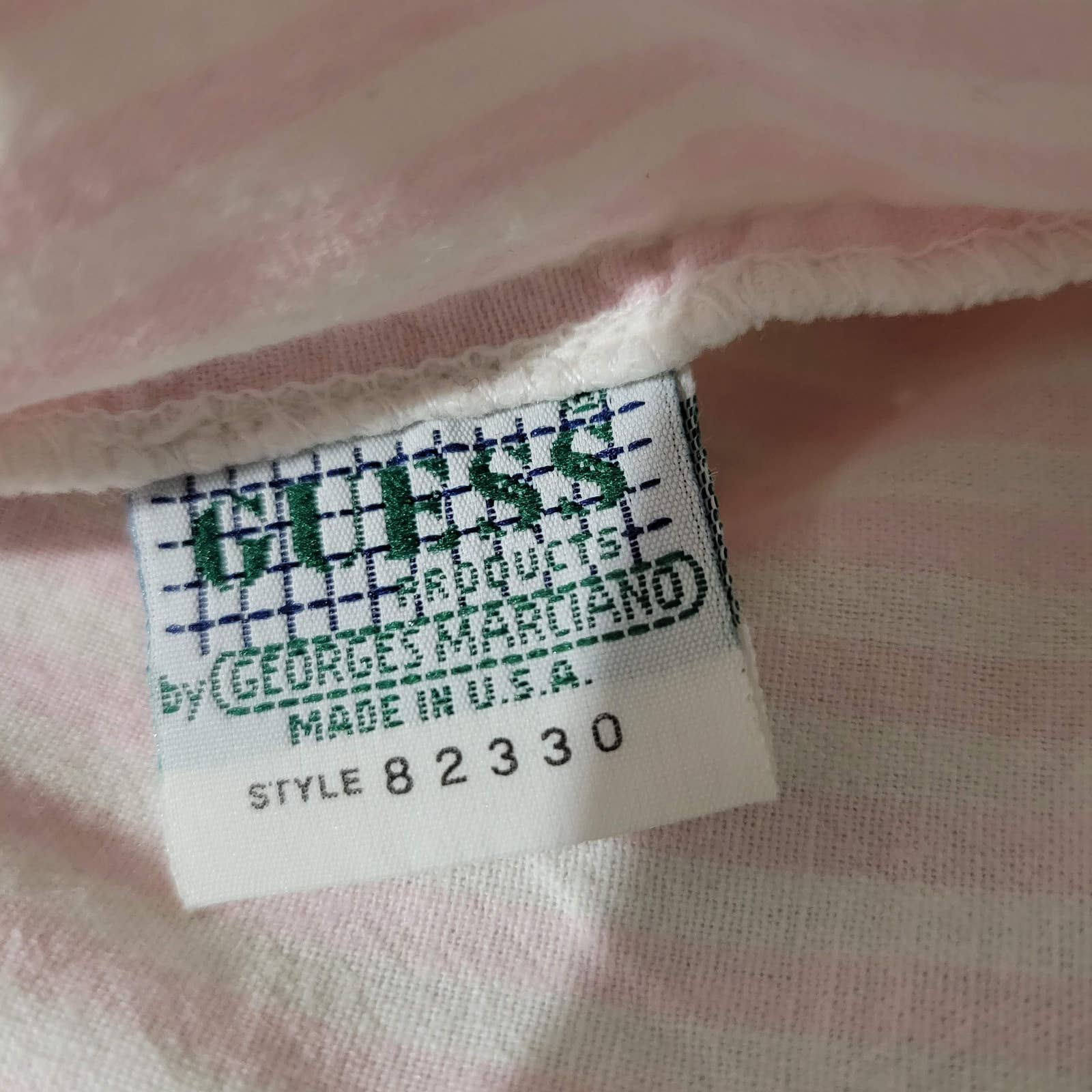 Vintage Guess Shirt Pink Stripe Button Front White Short Sleeve Cotton Retro Pastel Size Small