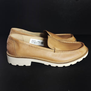 Sperry Lug Sole Loafers Size 11