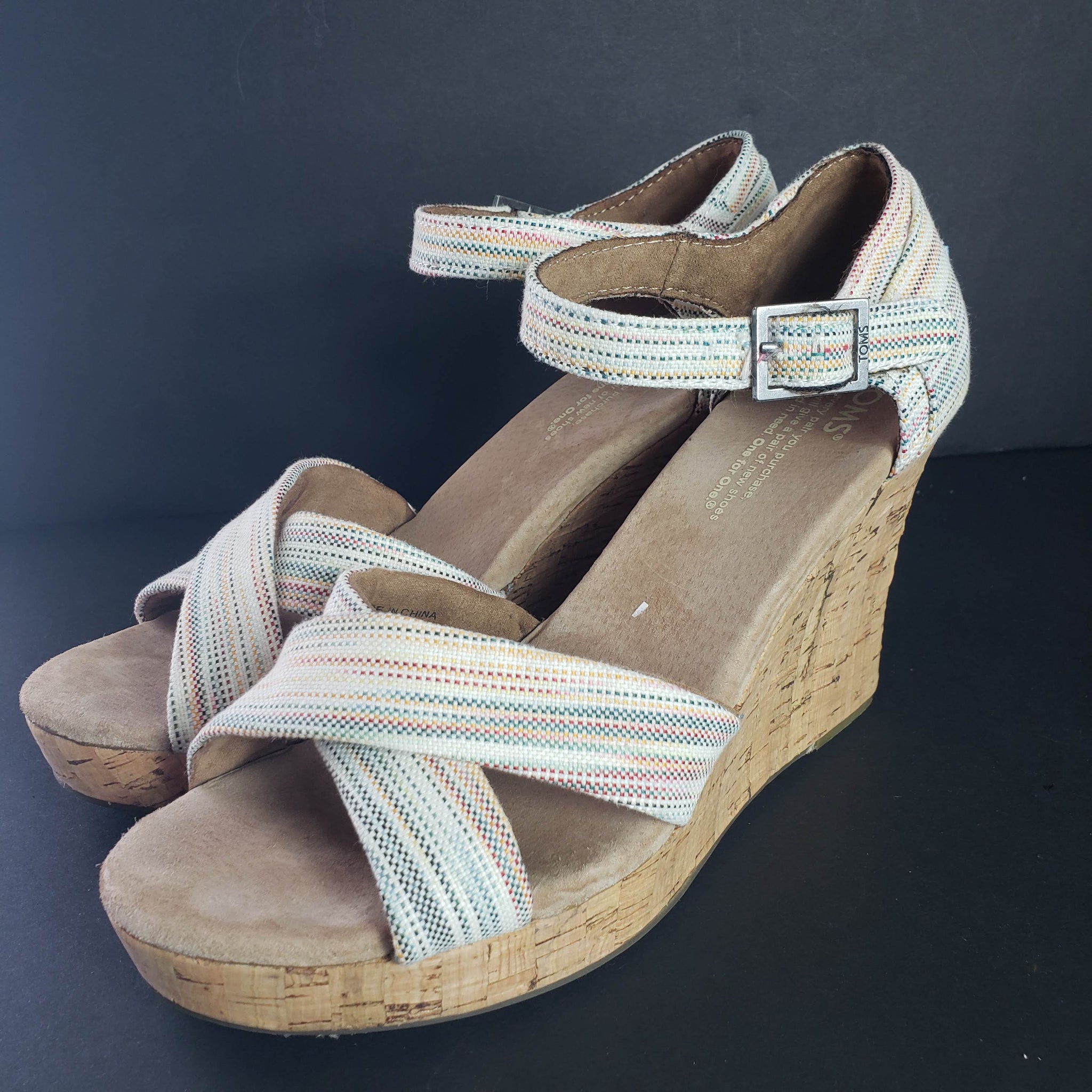 Toms Wedge Sandals Size 7.5