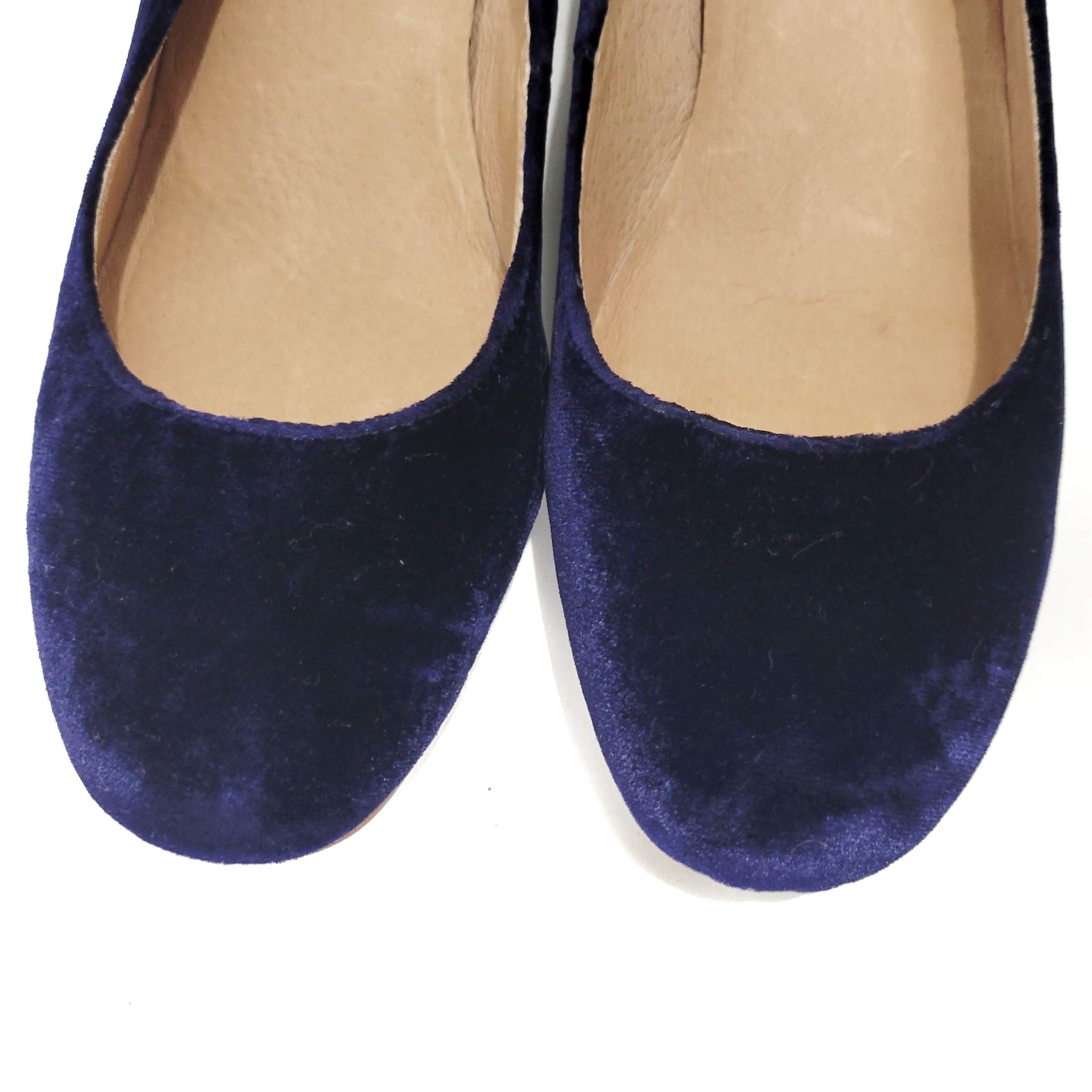 Madewell Ella Blue Velvet Pumps Size 7.5