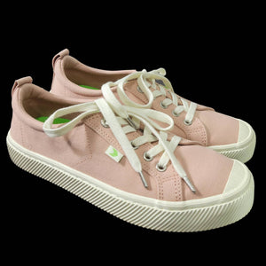 Cariuma Canvas Sneakers OCA Low Top Rose Pink Cap Toe Unisex 8.5 Women 7 Men