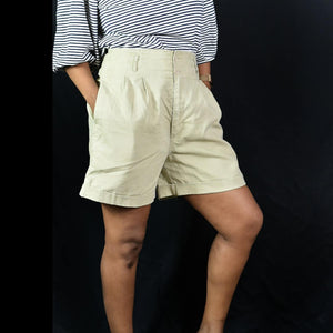 Vintage Walking shorts Size 28