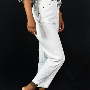 White Mom Jeans Vintage Size 27