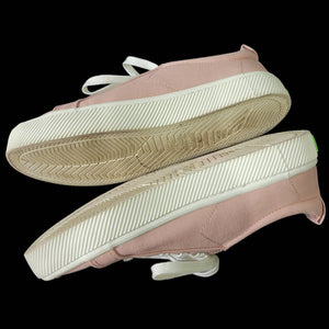Cariuma Canvas Sneakers OCA Low Top Rose Pink Cap Toe Unisex 8.5 Women 7 Men