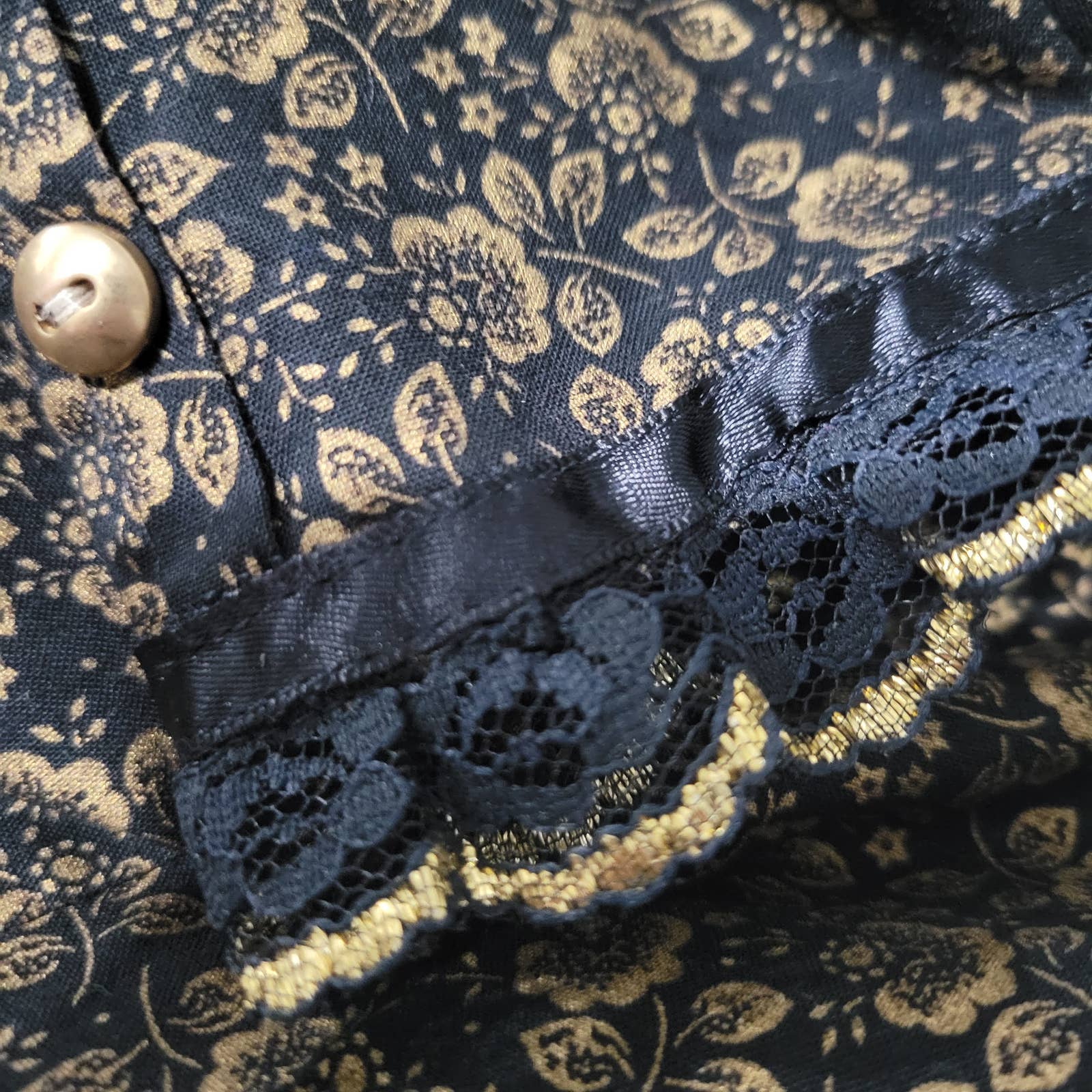 Vintage Victorian Shirt Black Gold Prairie Puffed Sleeve Corset Circle T Marilyn Lenox 80s Western Small